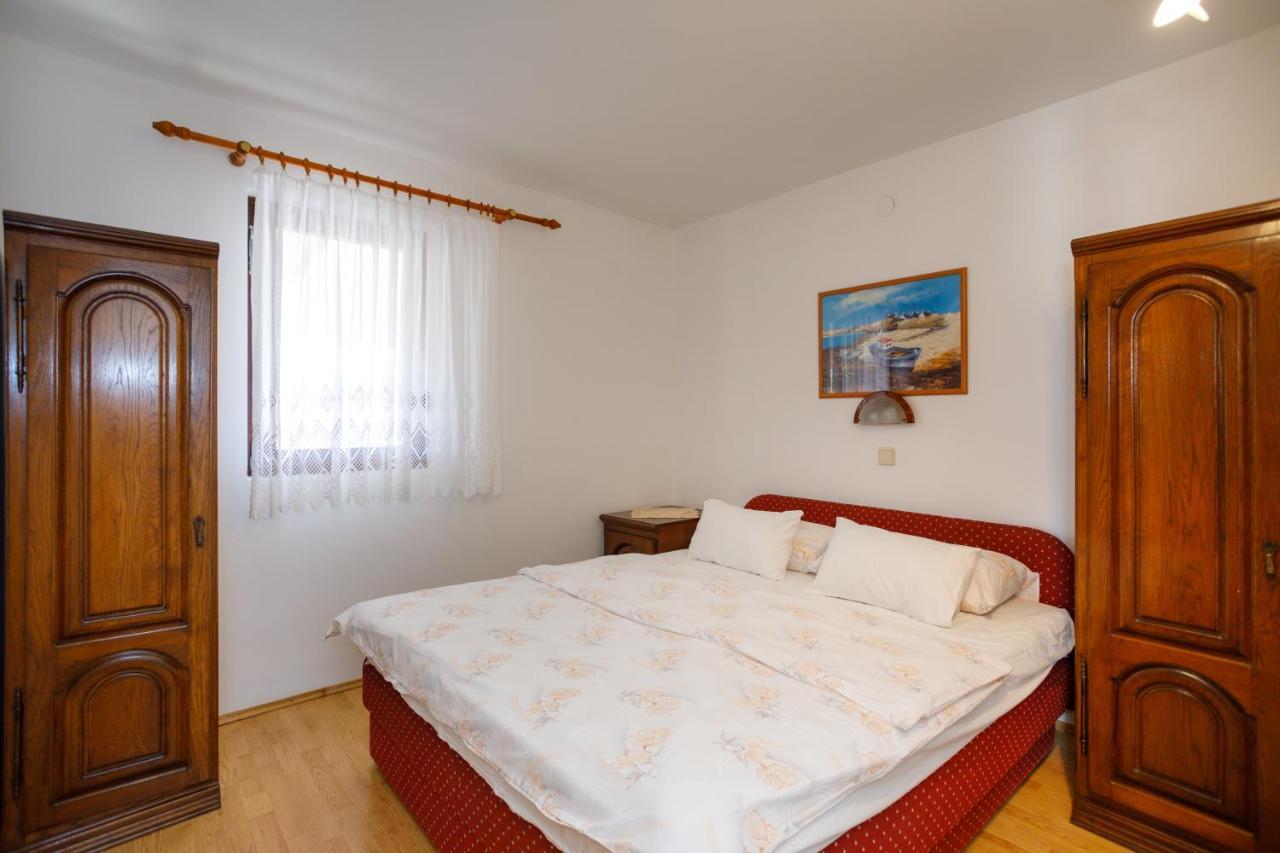 Apartmani Bakran Krk Town Eksteriør billede